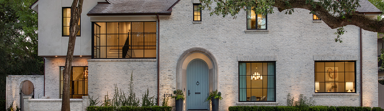 Nottingham Custom home, side elevation Houston, TX.